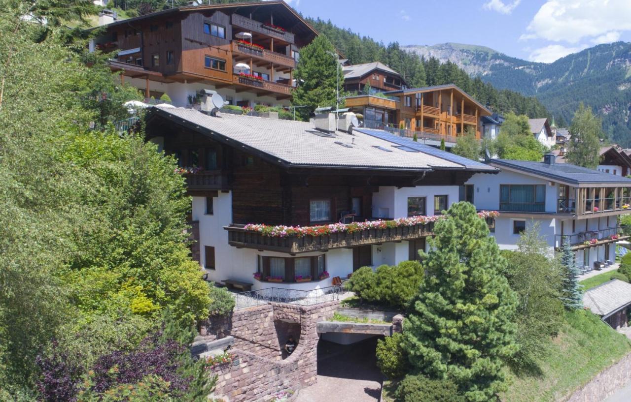 Apartments Meisules St. Ulrich in Gröden Exterior foto
